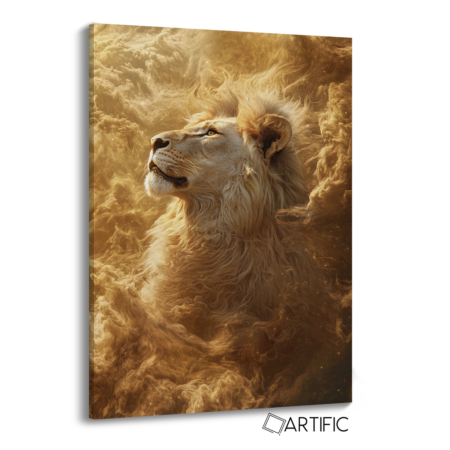 León en Nubes Doradas